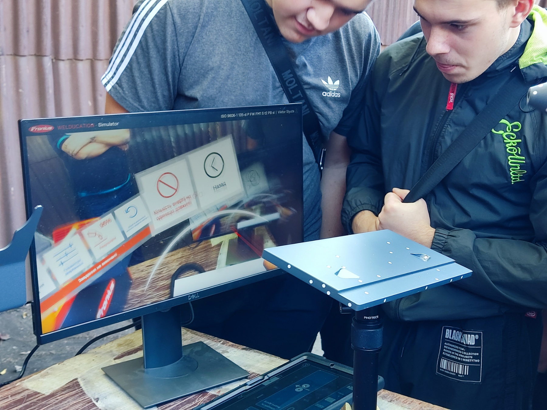 0 02 05 f29a4cb5d7f5b5d594137ee9c637d96ad4d2107afc1a6eb06f38c25dfcf4d208 fd01042e865301dc