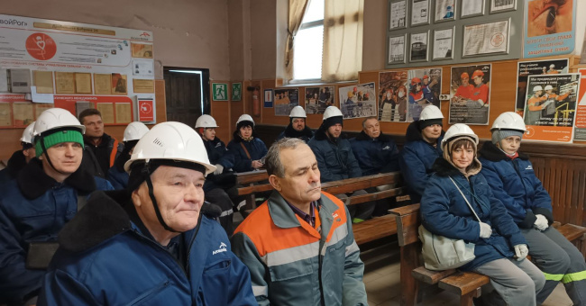 Професійне зростання педагогів КЦПОММ: практикум на «АрселорМіттал Кривий Ріг»